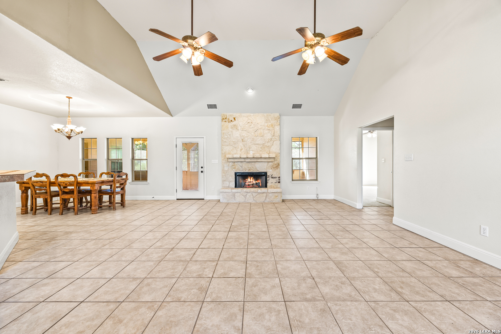 828 County Road 334, Stockdale, TX 78160