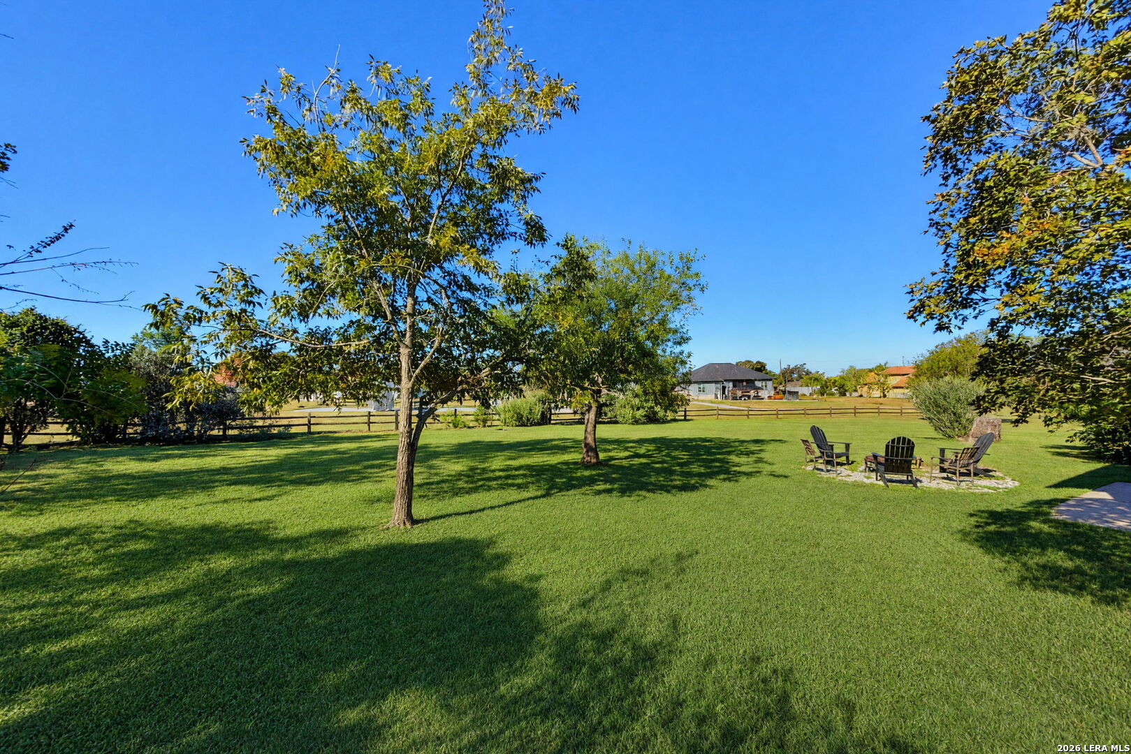 432 Knollwood Circle, Bandera, TX 78003