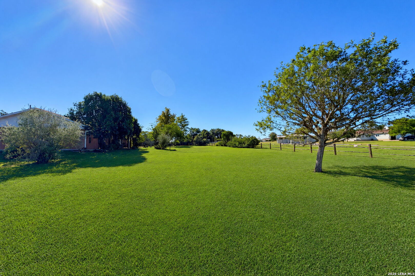 432 Knollwood Circle, Bandera, TX 78003