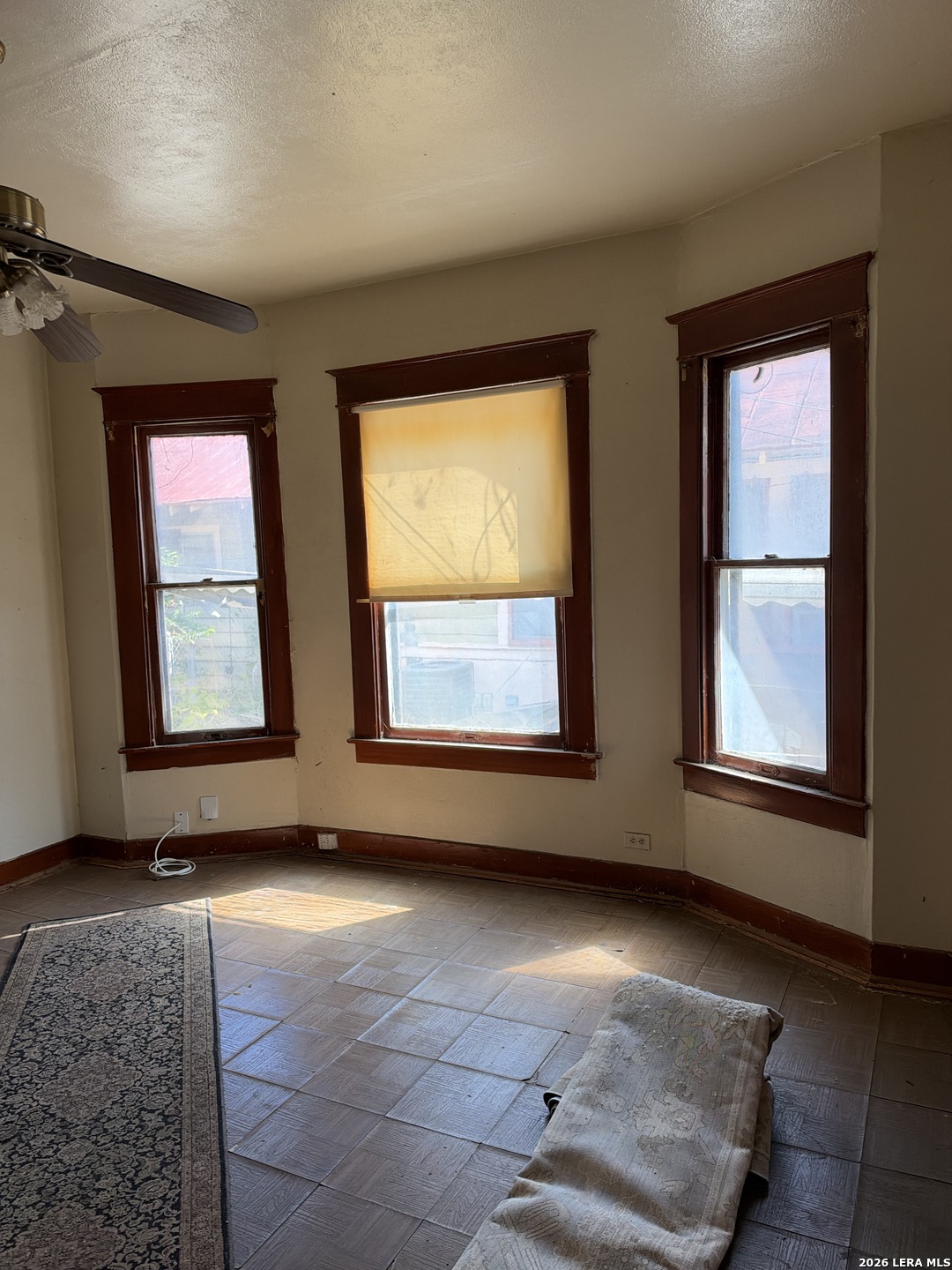 1215 Virginia Blvd, San Antonio, TX 78203