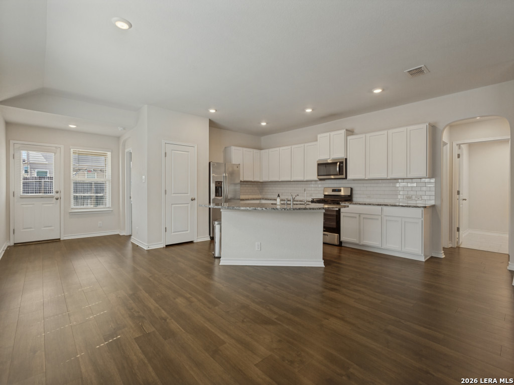 9811 Kalm Brome, San Antonio, TX 78254