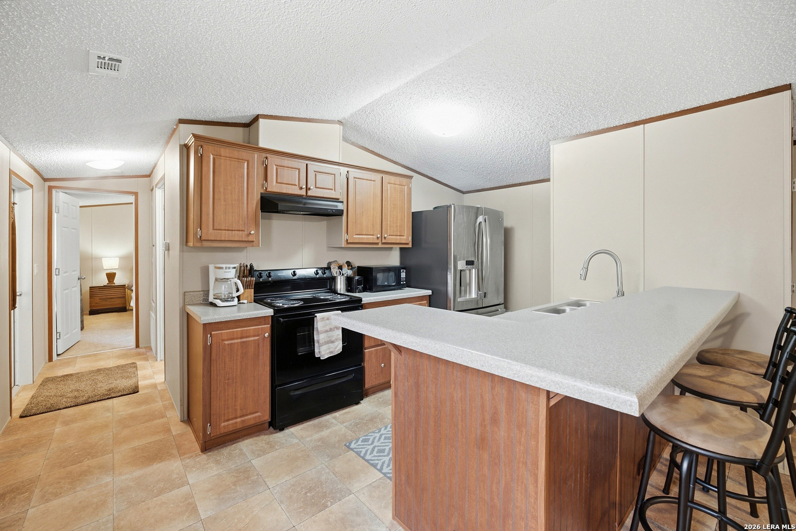 333 SPANISH OAK DR, Bandera, TX 78003