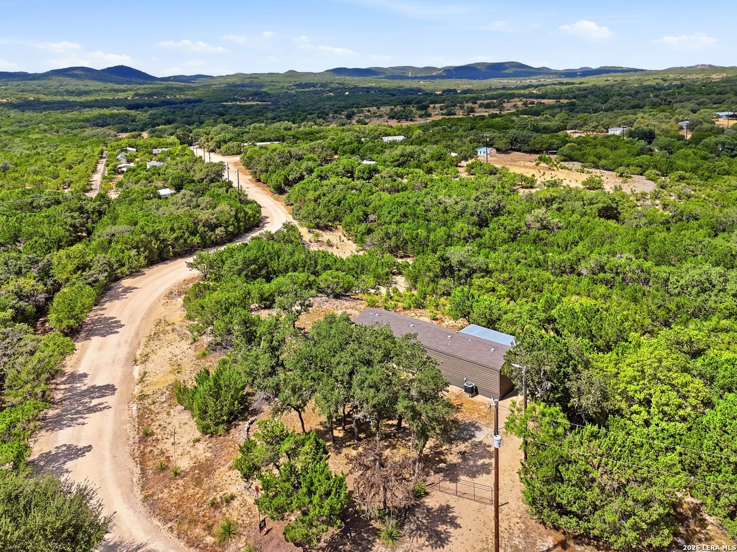 333 SPANISH OAK DR, Bandera, TX 78003