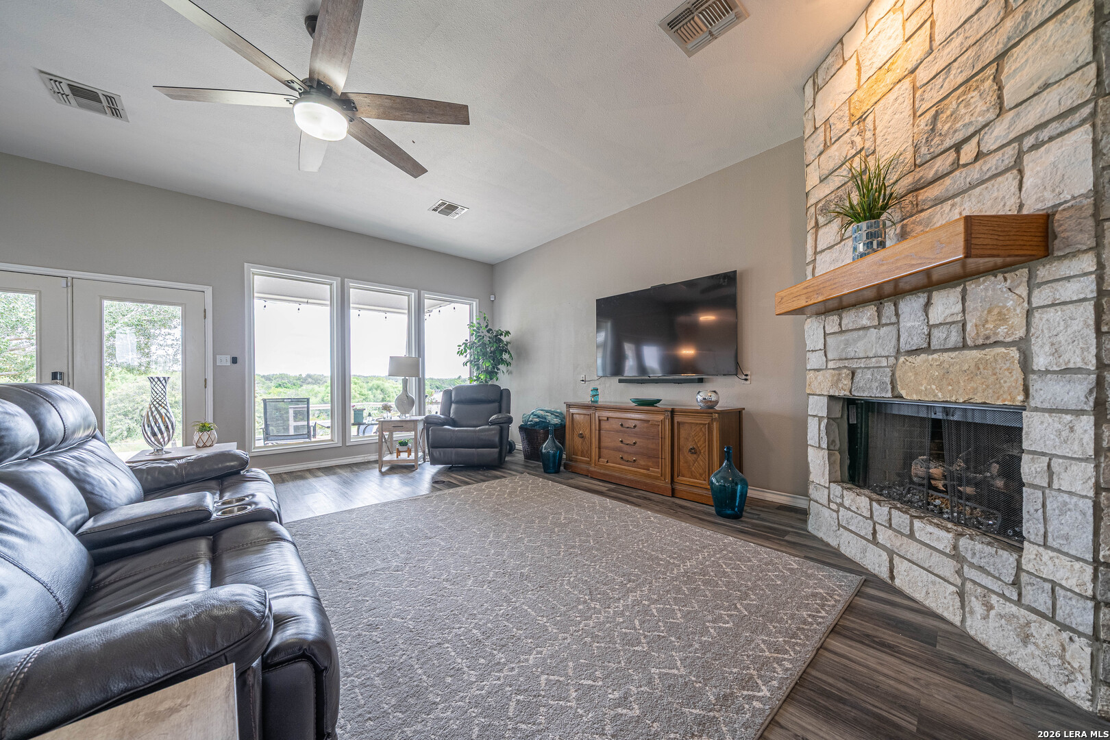 165 DAVID CIR, Sandia, TX 78383