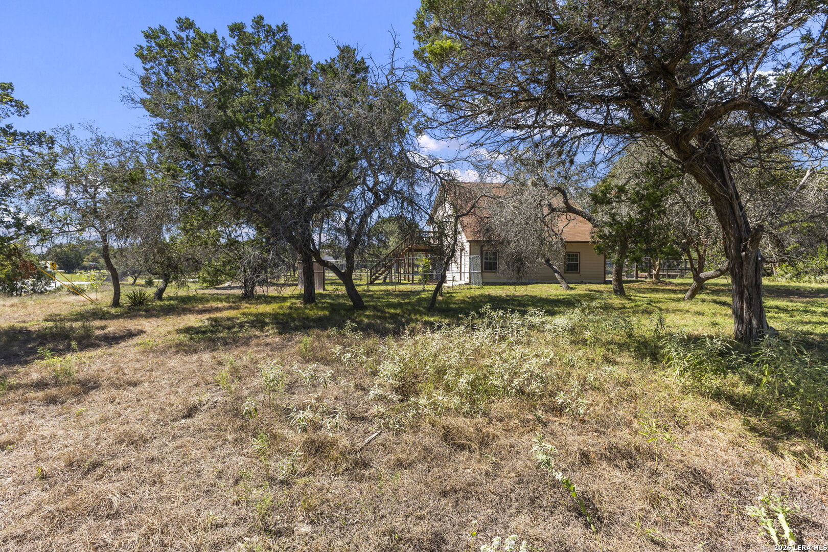 138 Comanche Path, Bandera, TX 78003
