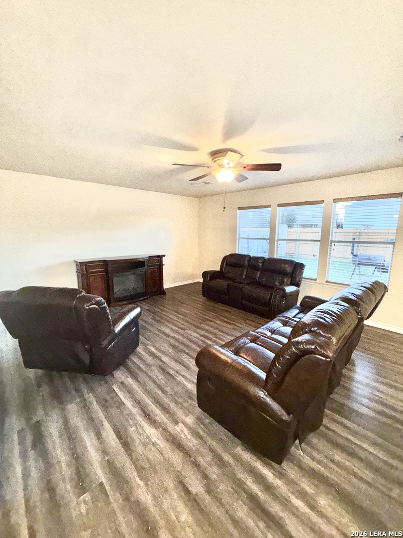 8810 Canvas Back, San Antonio, TX 78245