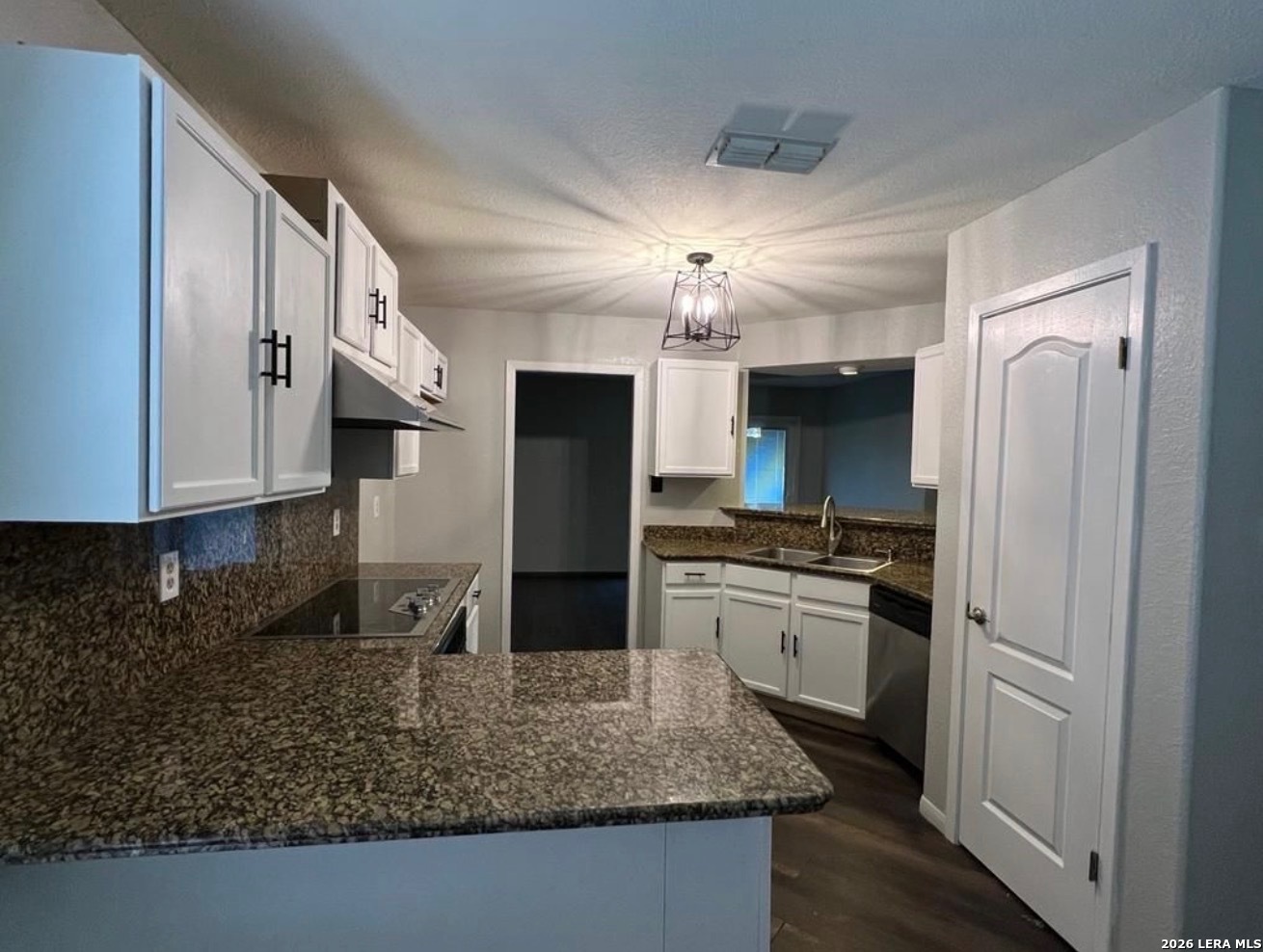 1969 Roberto Manuel Cir, Eagle Pass, TX 78852