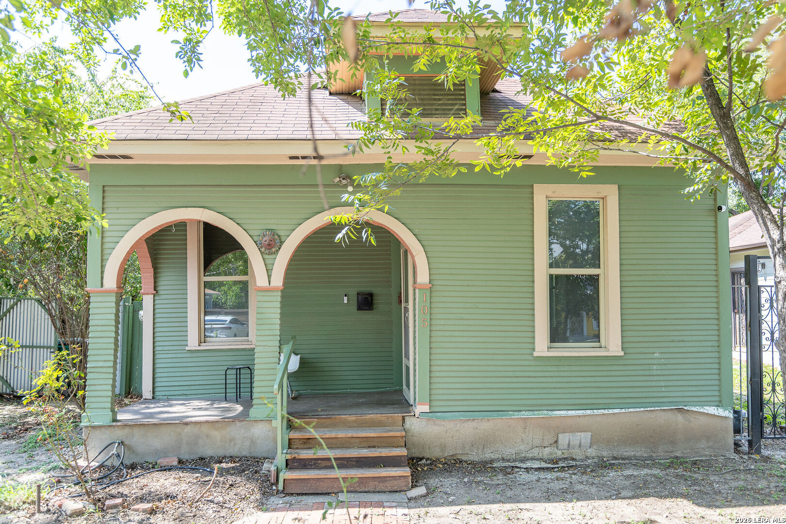 Property photo for 105 Aganier Ave, San Antonio, TX