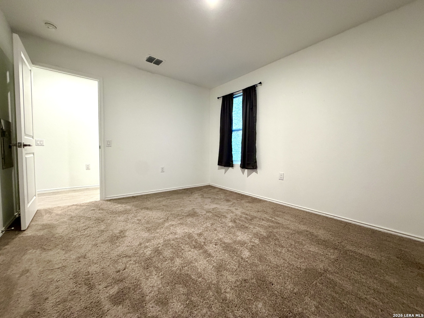 1123 JANZEN RD, San Antonio, TX 78221