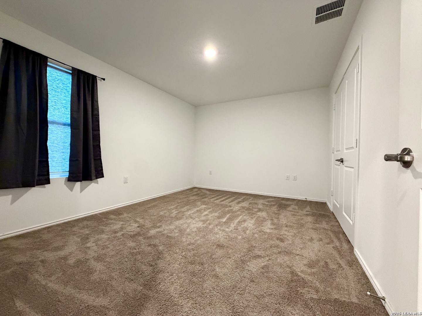 1123 JANZEN RD, San Antonio, TX 78221