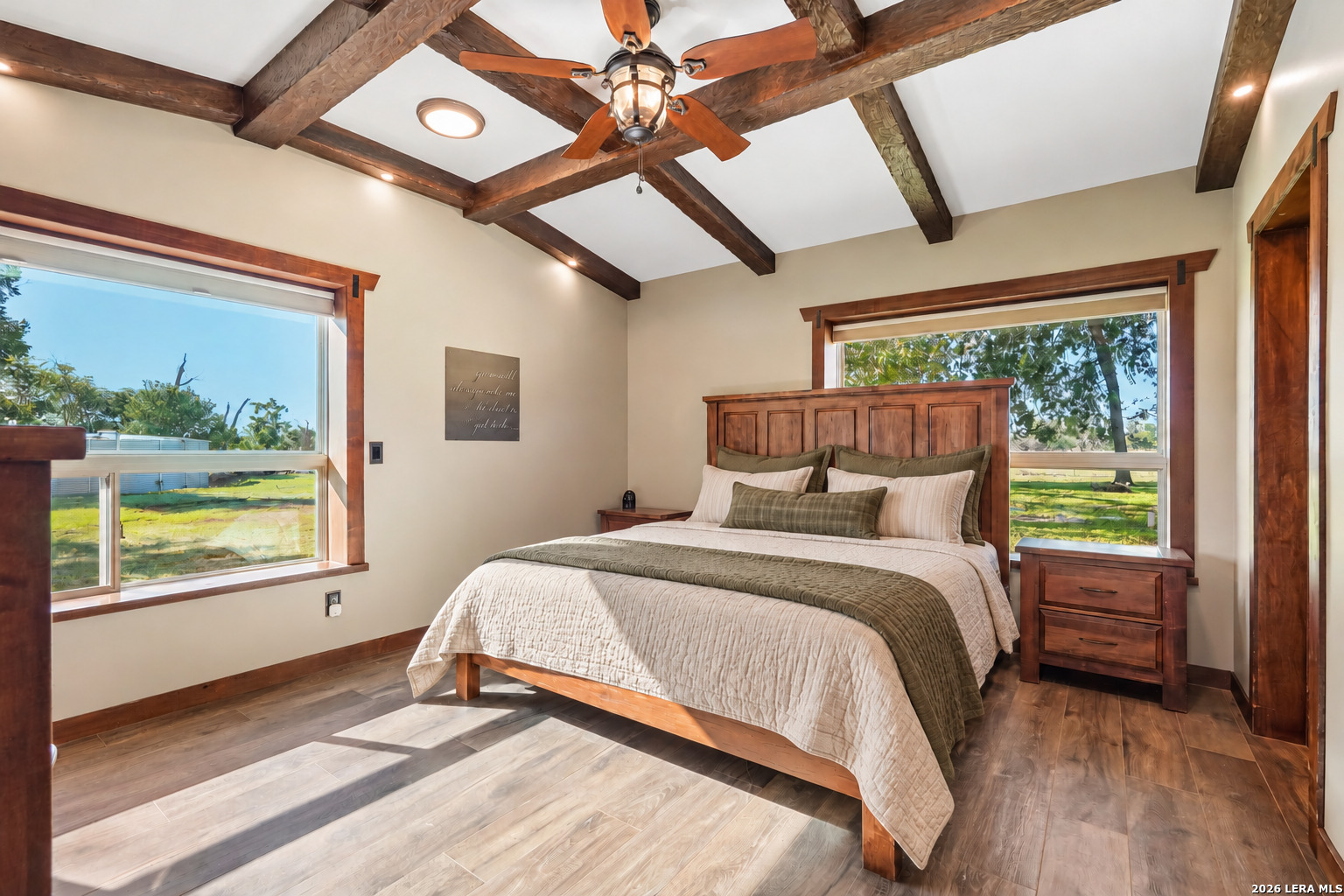 24 Edmiston Ln, Comfort, TX 78013