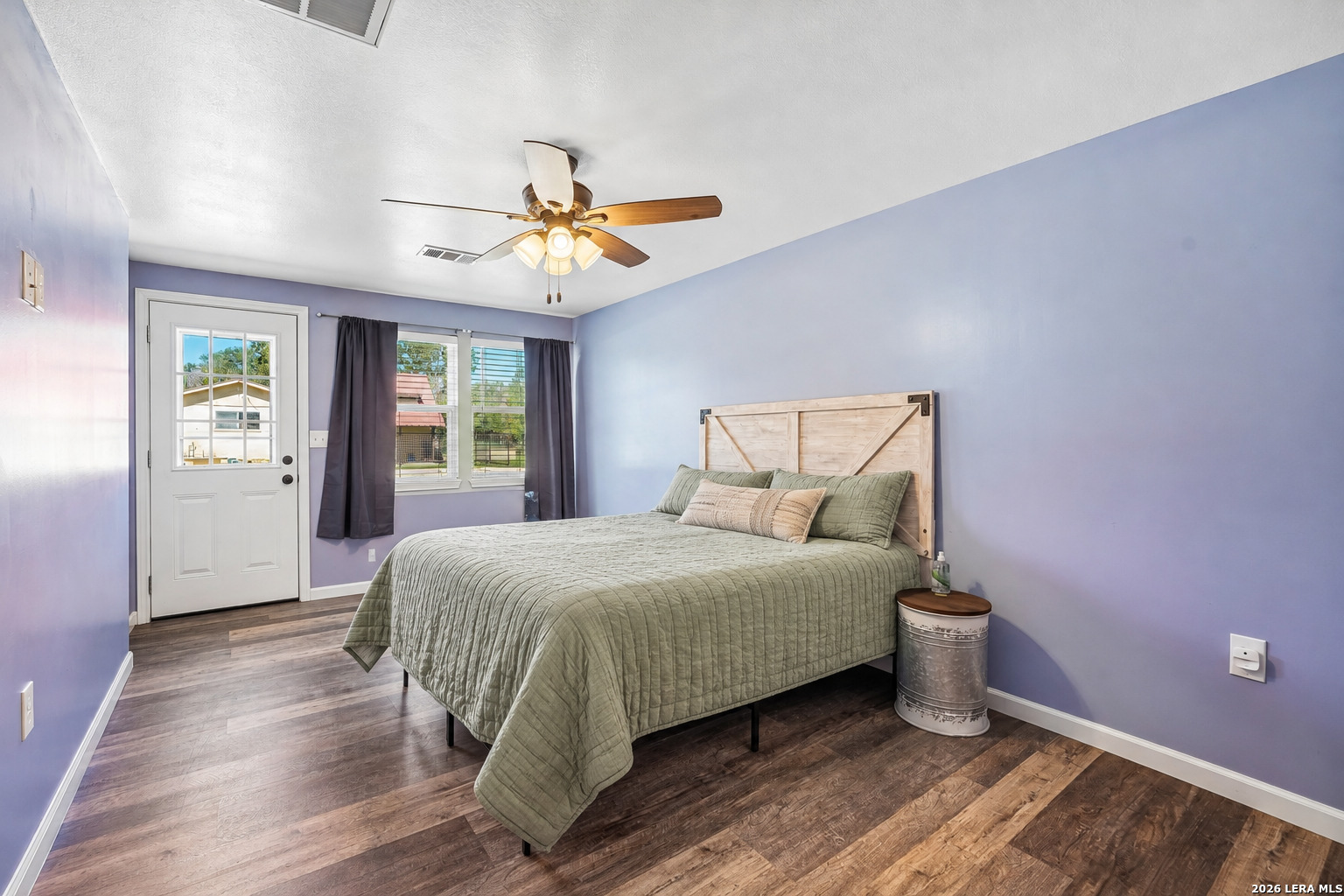 24 Edmiston Ln, Comfort, TX 78013