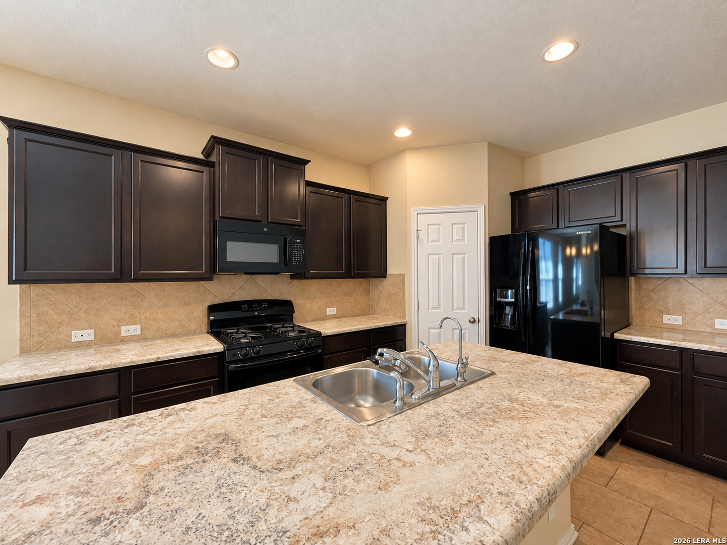 130 Golden Wren, San Antonio, TX 78253