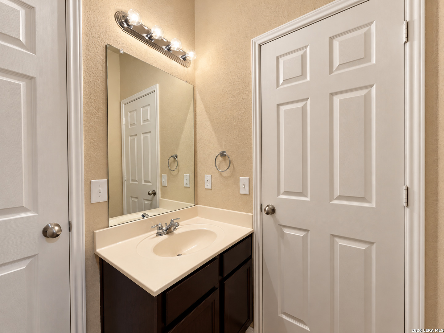 130 Golden Wren, San Antonio, TX 78253