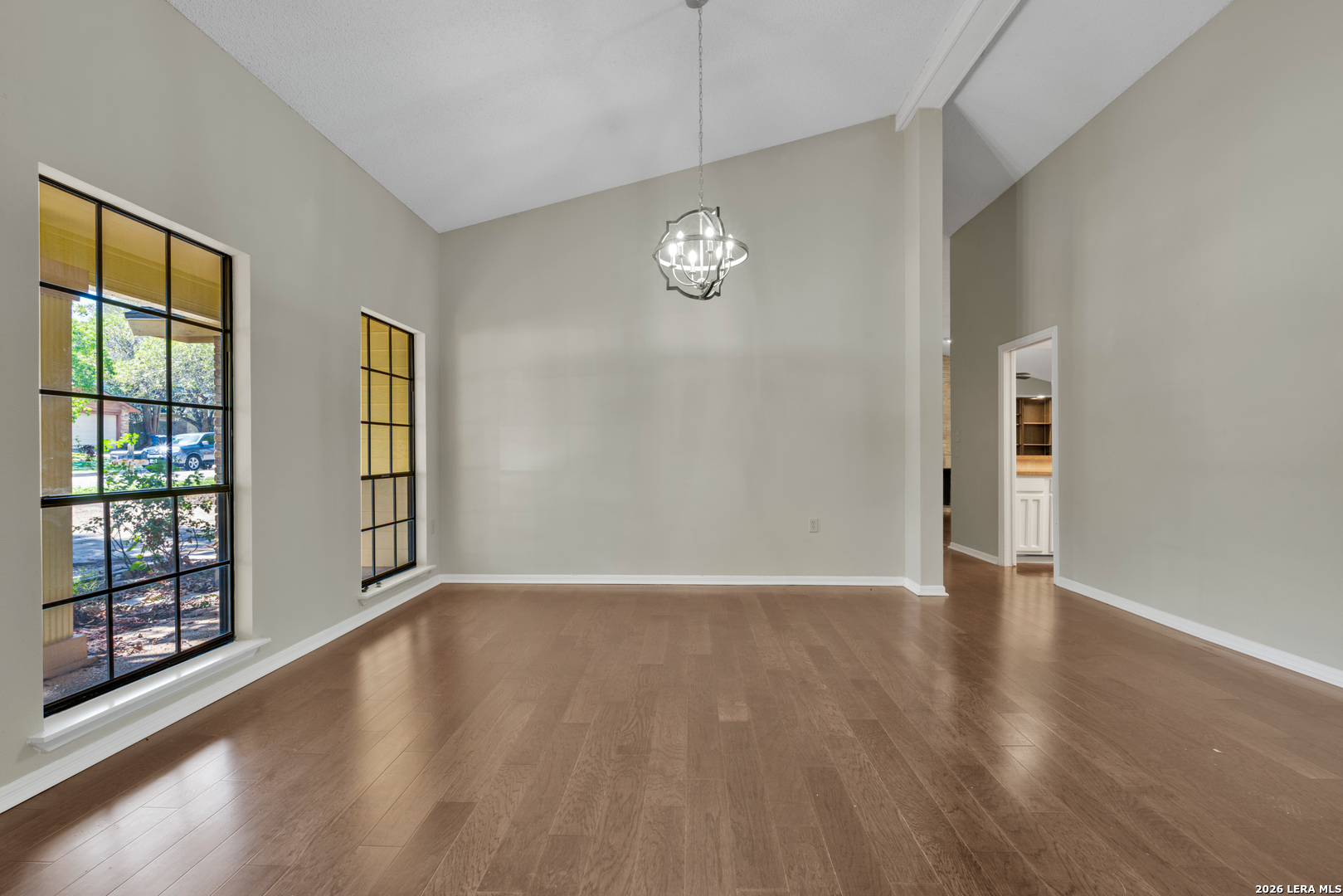 6327 Silver Fox, San Antonio, TX 78247