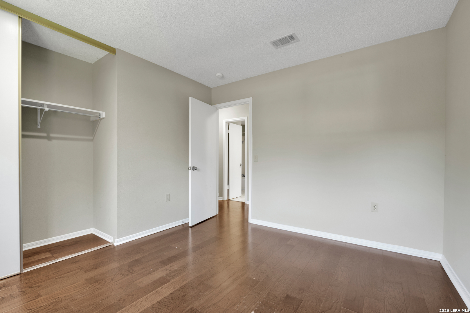 6327 Silver Fox, San Antonio, TX 78247