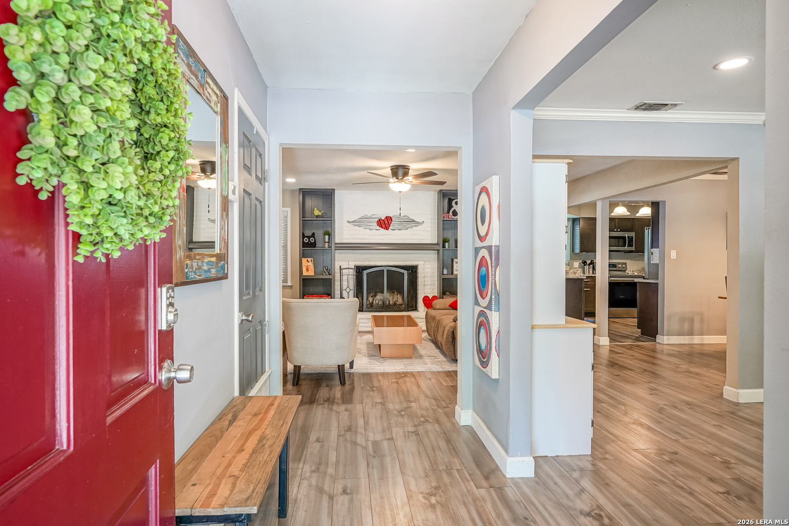 Entry/Foyer