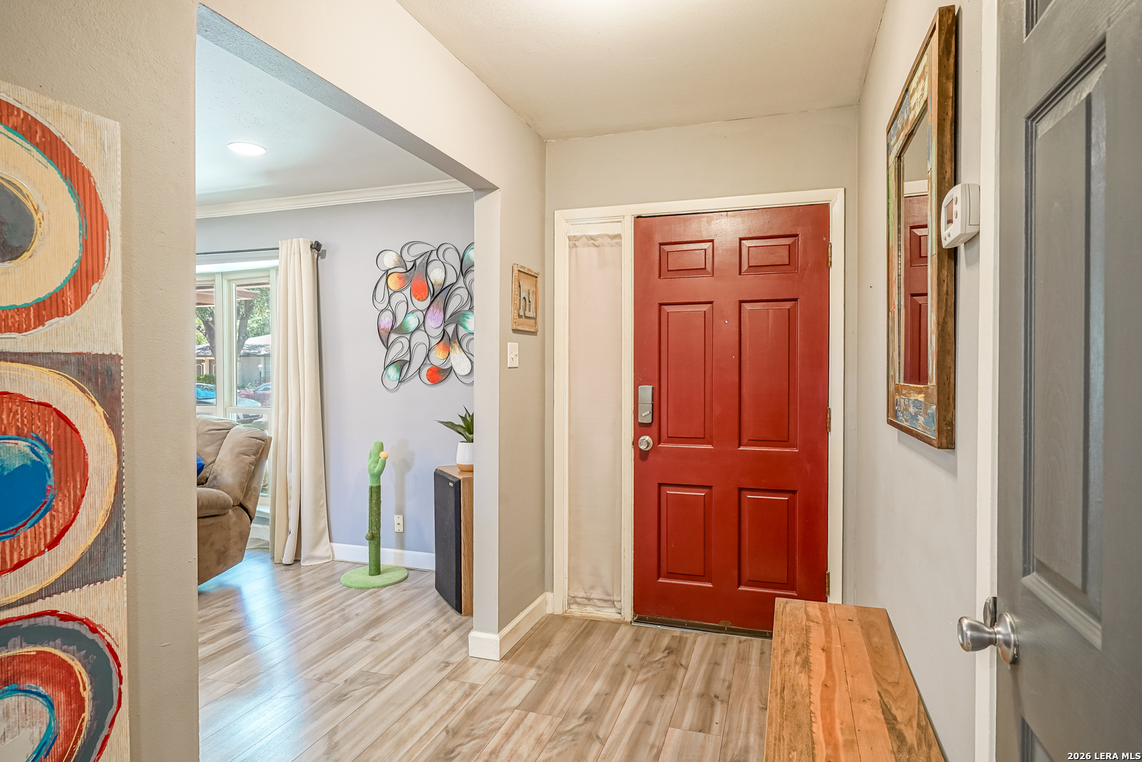 Entry/Foyer