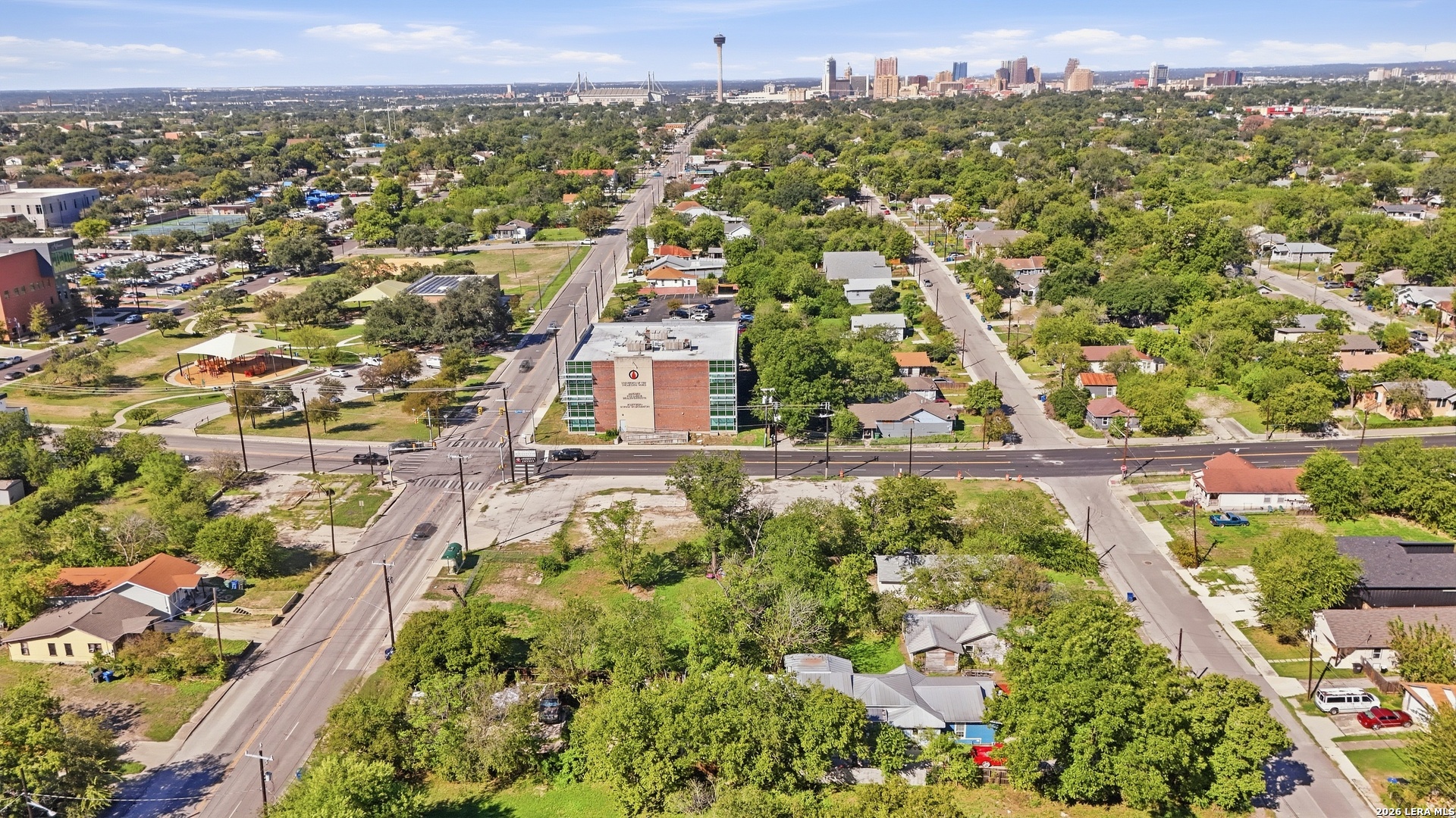 2611 E Commerce St, San Antonio, TX 78203