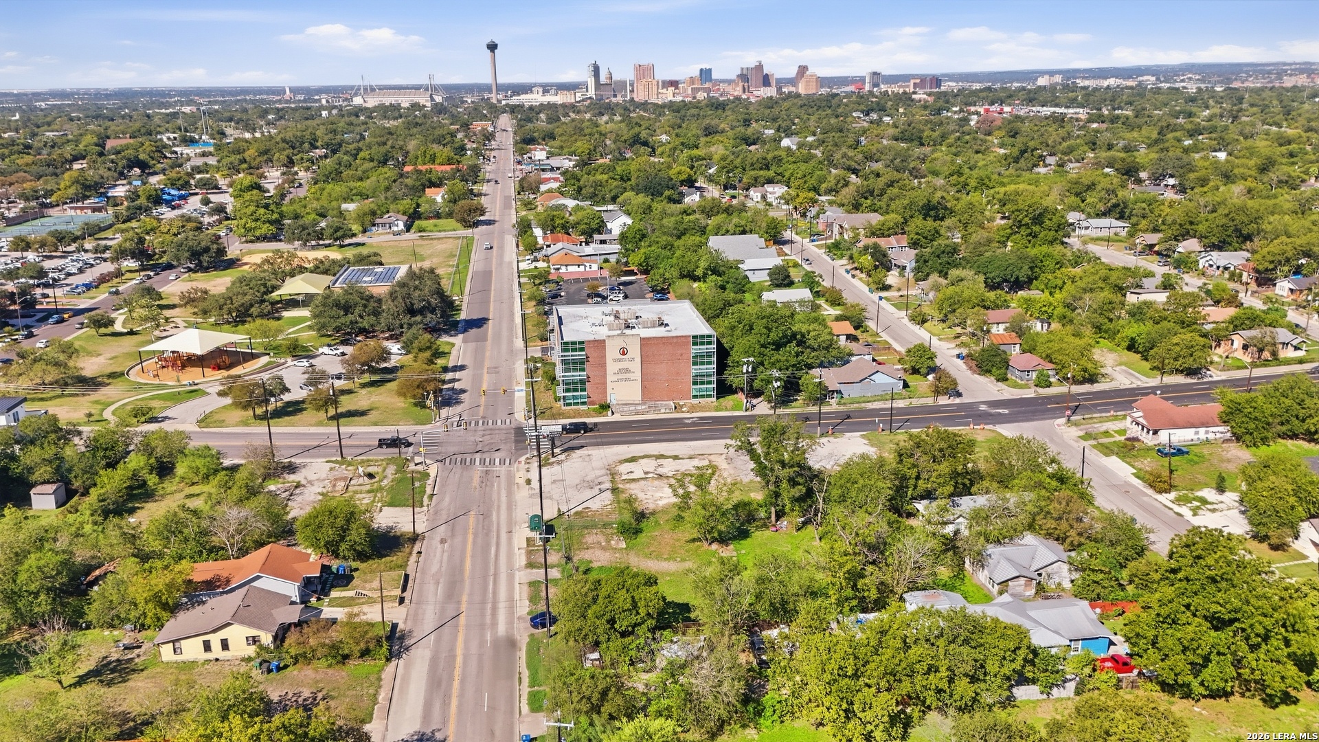 2615 E Commerce St, San Antonio, TX 78203