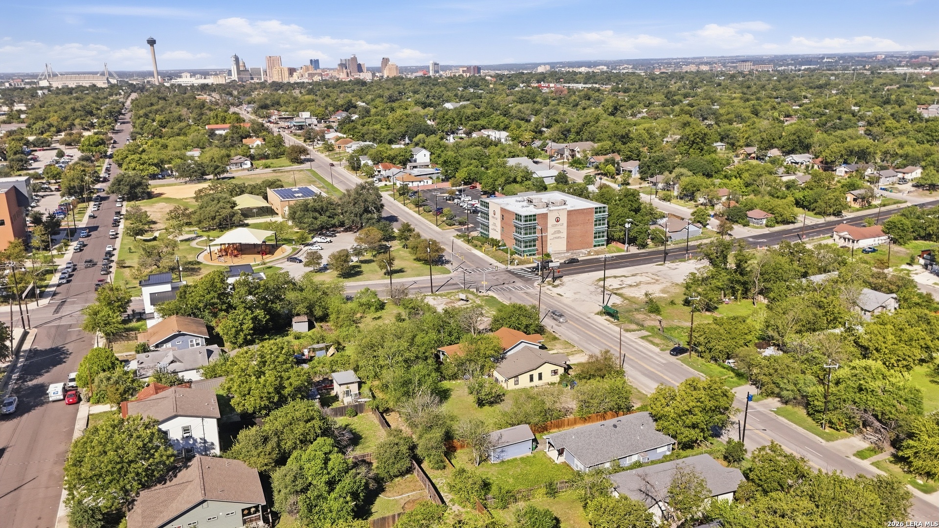 Property photo for 2618 E Commerce St, San Antonio, TX