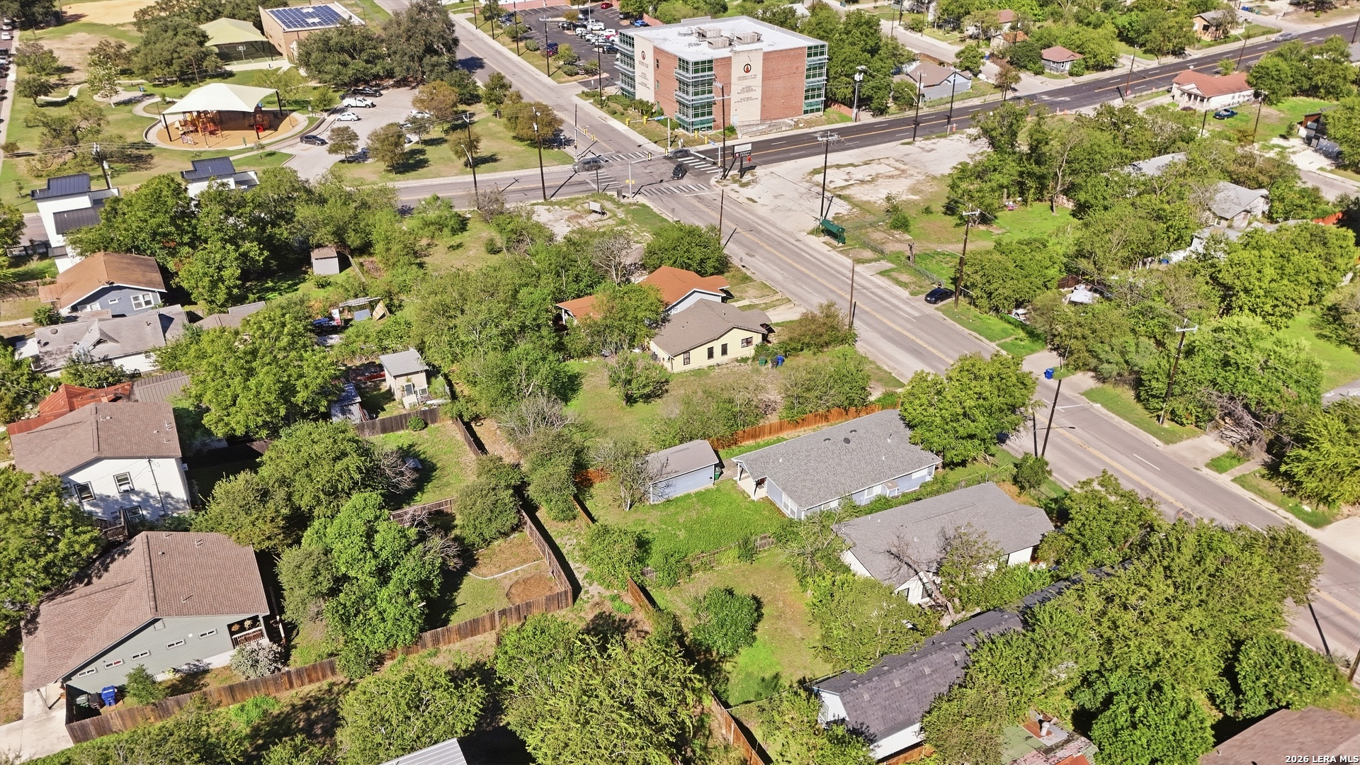 2618 E Commerce St, San Antonio, TX 78203