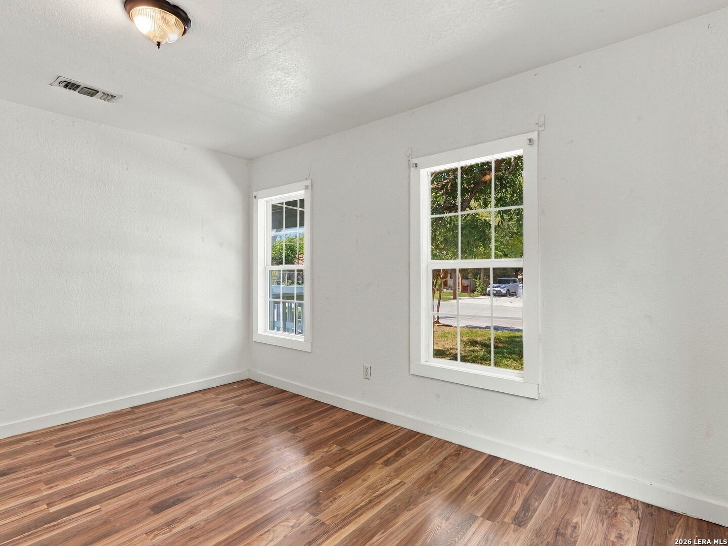 2553 W SAN ANTONIO ST, New Braunfels, TX 78130