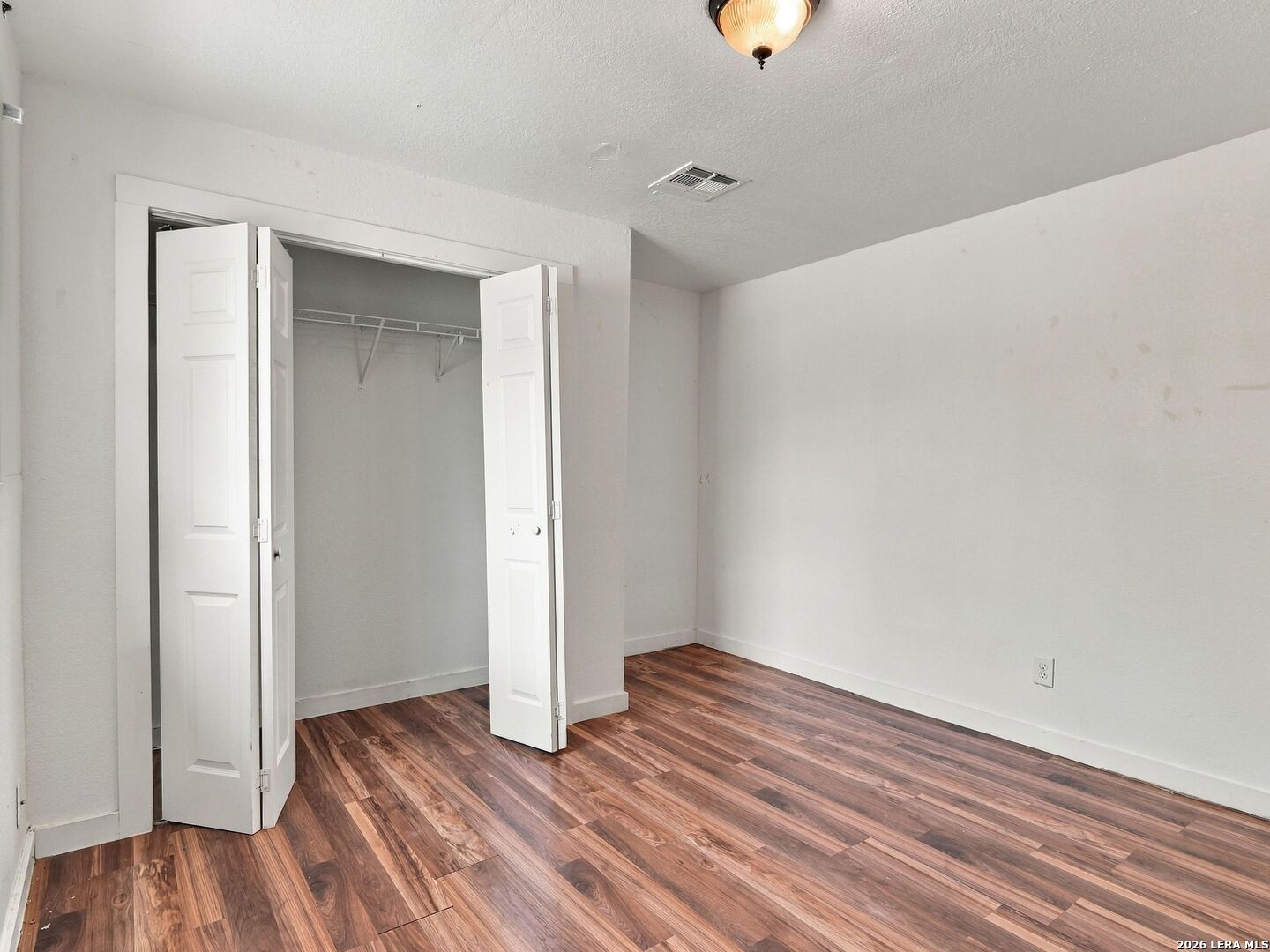 2553 W SAN ANTONIO ST, New Braunfels, TX 78130