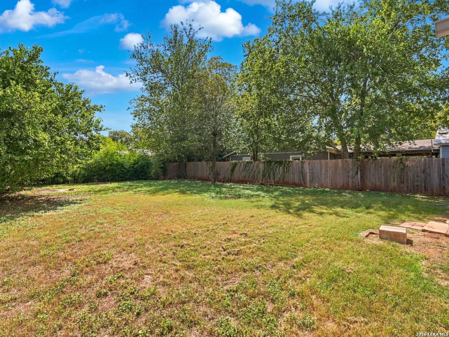 2553 W SAN ANTONIO ST, New Braunfels, TX 78130