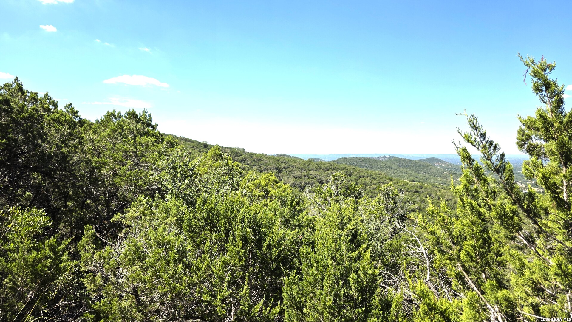 Property photo for 323 TIMBER RIDGE RD, Pipe Creek, TX
