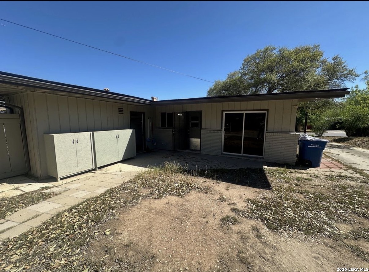 909 RITTIMAN RD, San Antonio, TX 78209