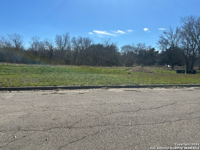263 Club View E, Seguin, TX 78155