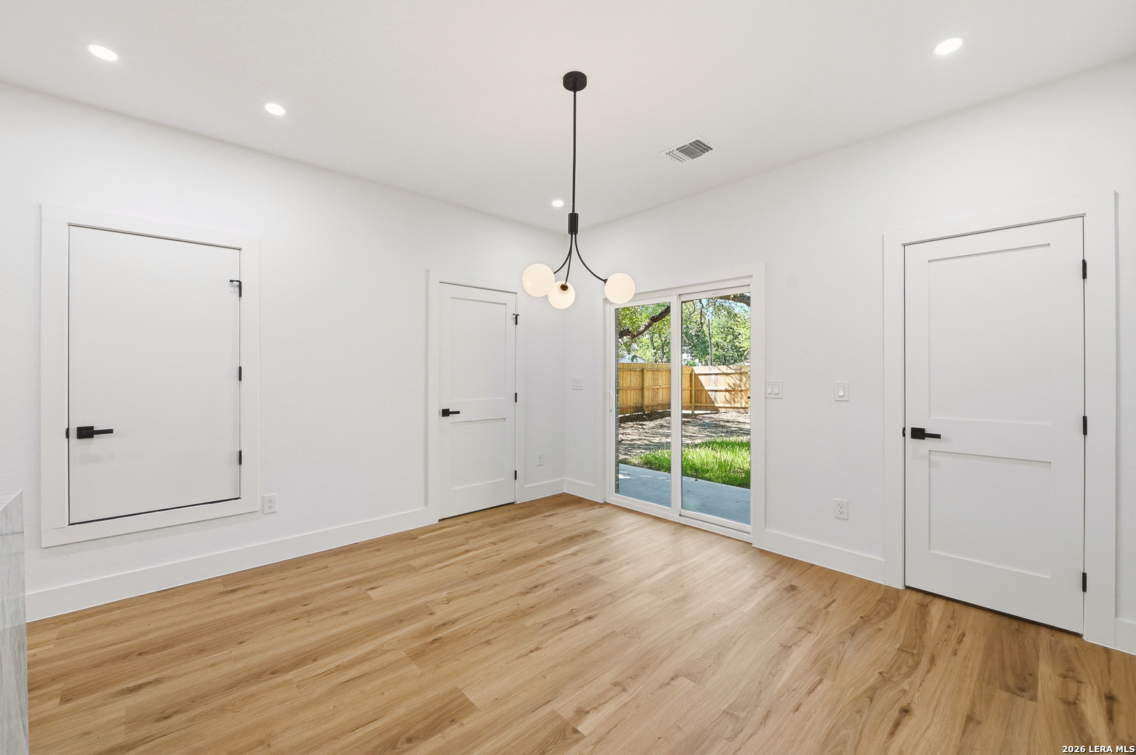 825 Vargas Alley, #101, San Antonio, TX 78203