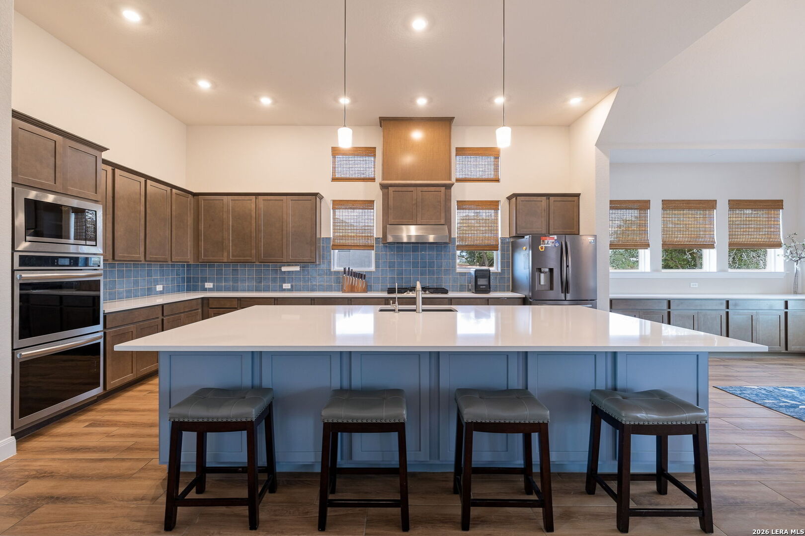 130 PIPER ST, Castroville, TX 78009
