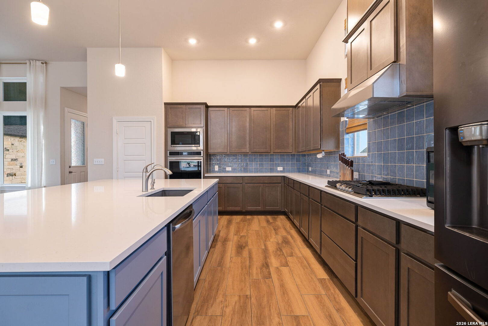 130 PIPER ST, Castroville, TX 78009