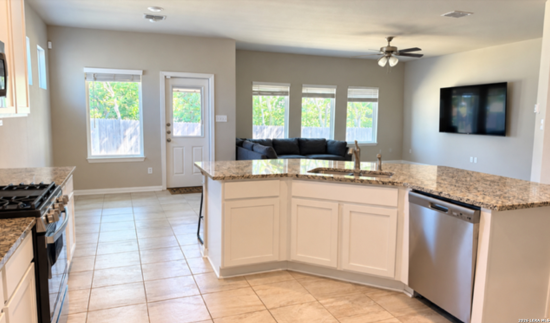 4622 Westbourne Way, Converse, TX 78109