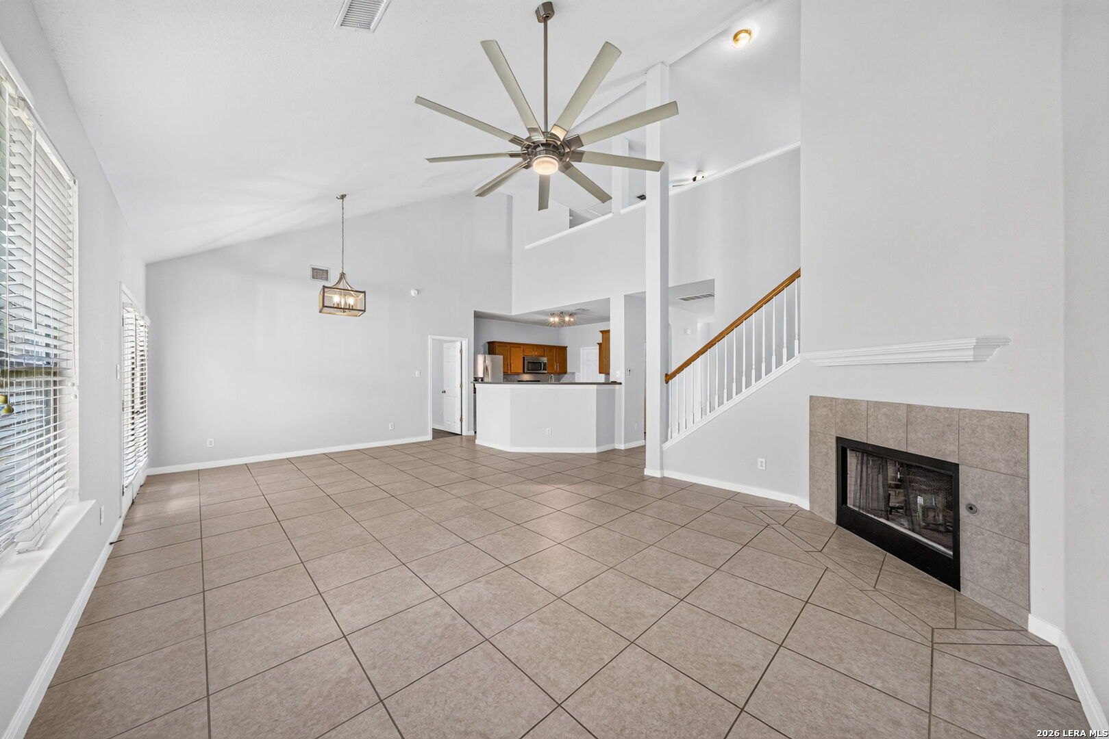 20614 Cliff Park Ln, San Antonio, TX 78258