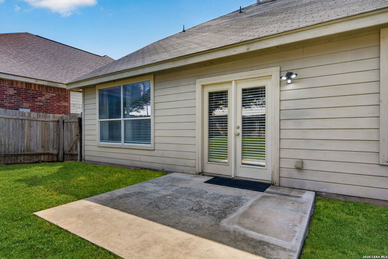 20614 Cliff Park Ln, San Antonio, TX 78258