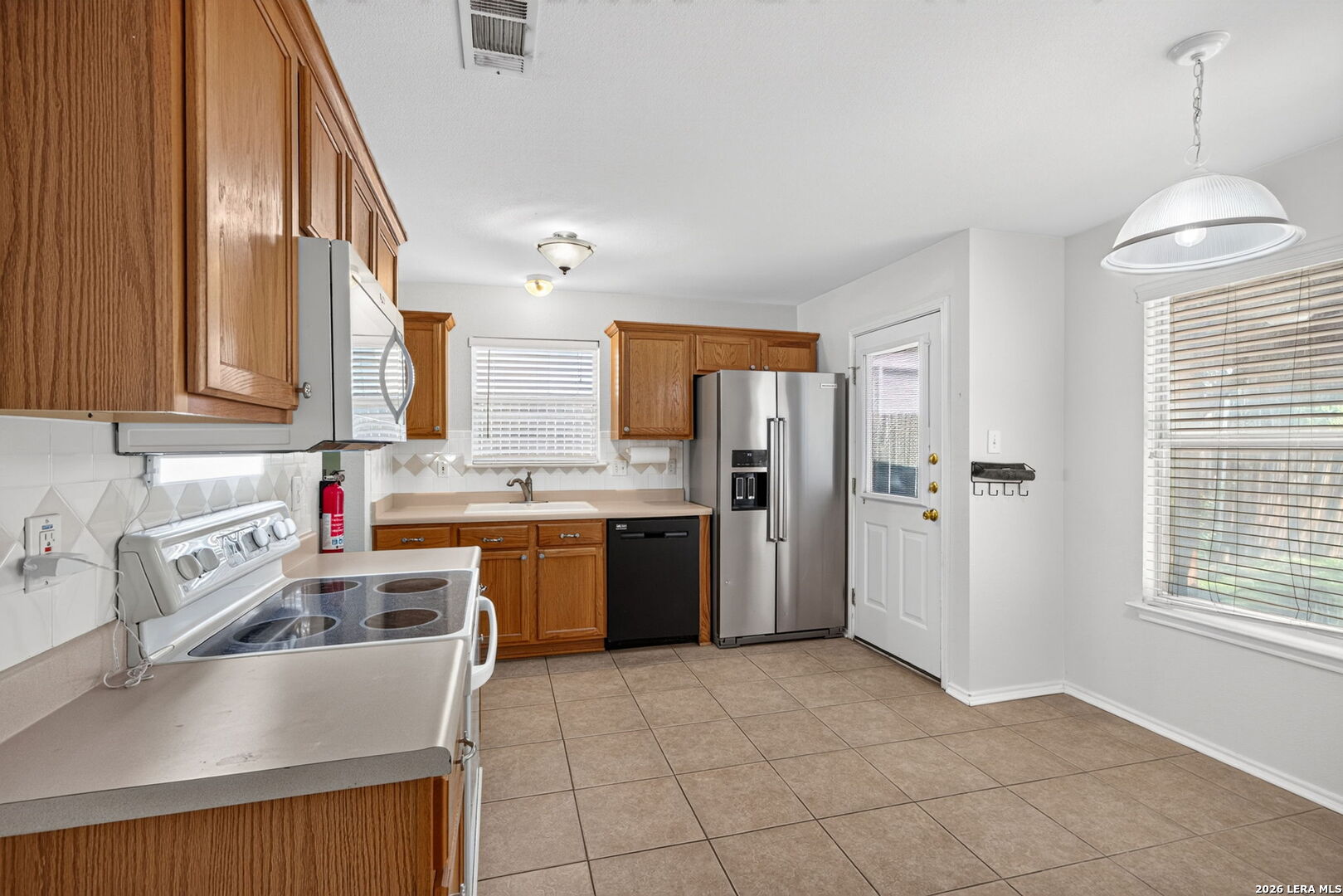 6018 Wood Bayou, San Antonio, TX 78249