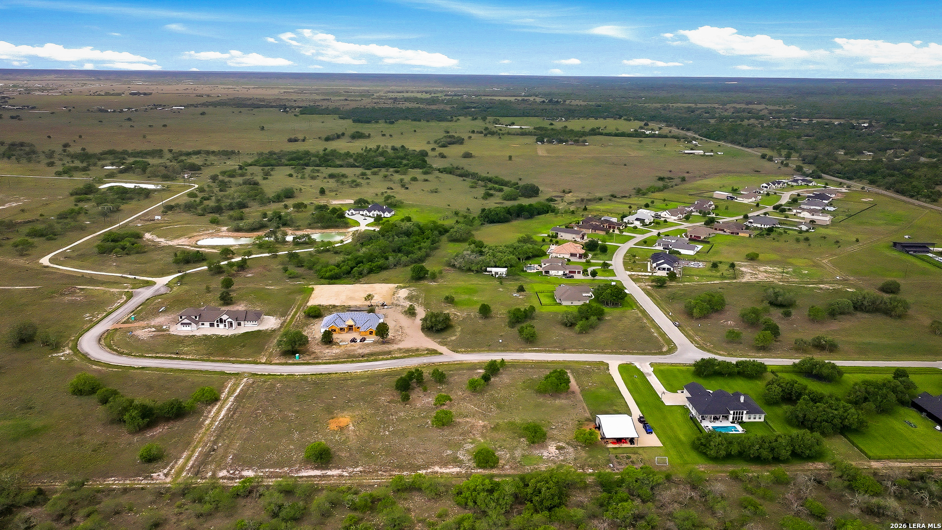 131 WRIGHT CREEK RD, Victoria, TX 77905