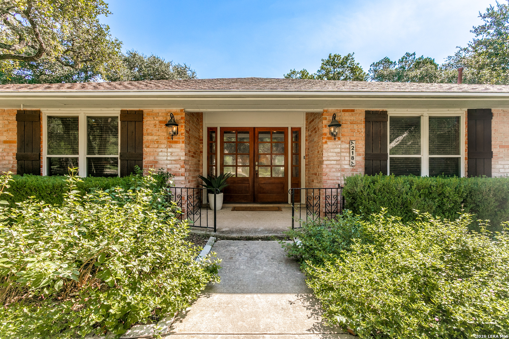 218 VILLAGE CIR, Hill Country Village, TX 78232