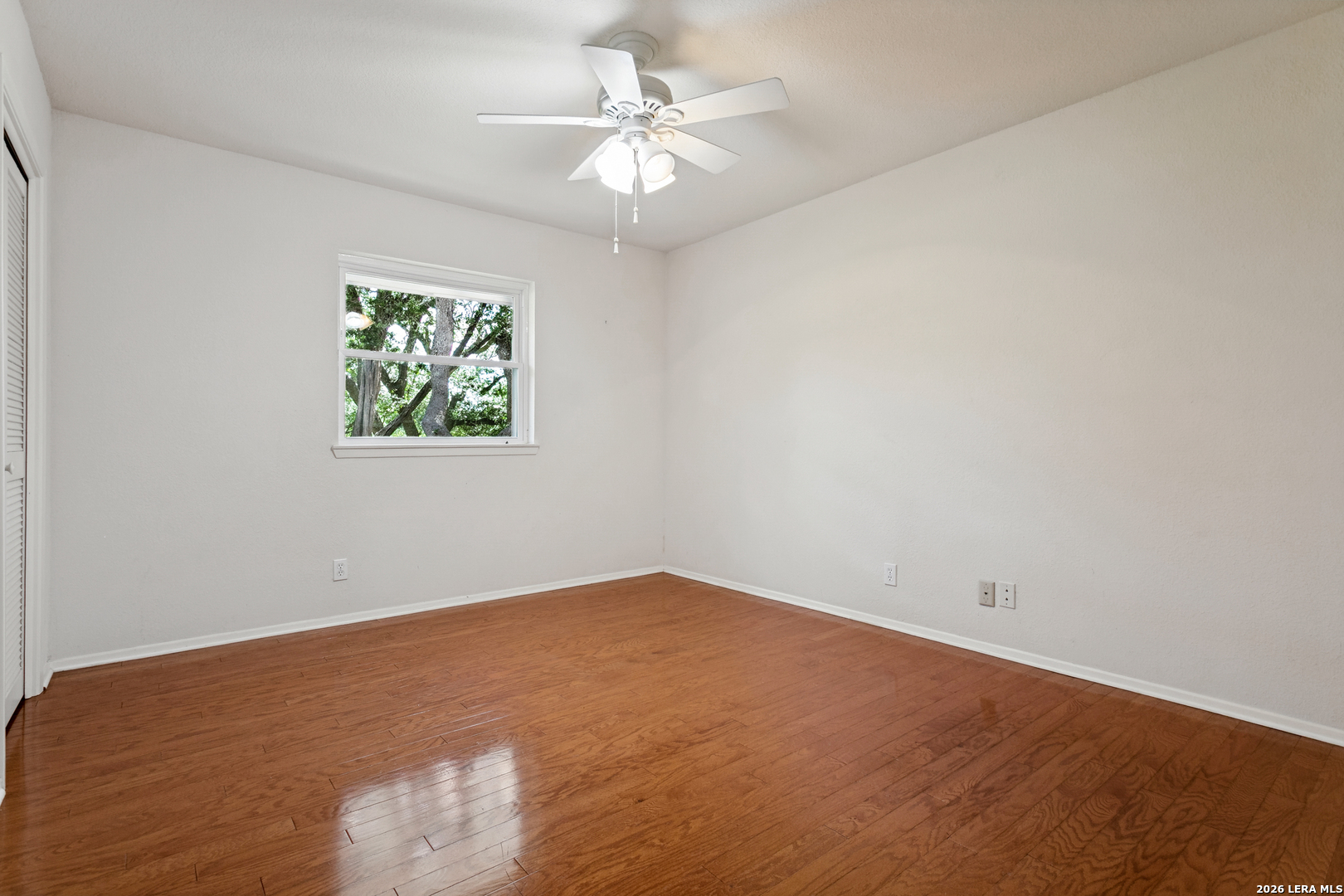 218 VILLAGE CIR, Hill Country Village, TX 78232