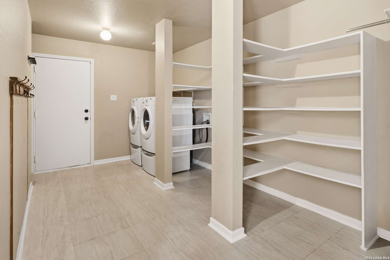 406 BLUEGRASS CRK, San Antonio, TX 78253