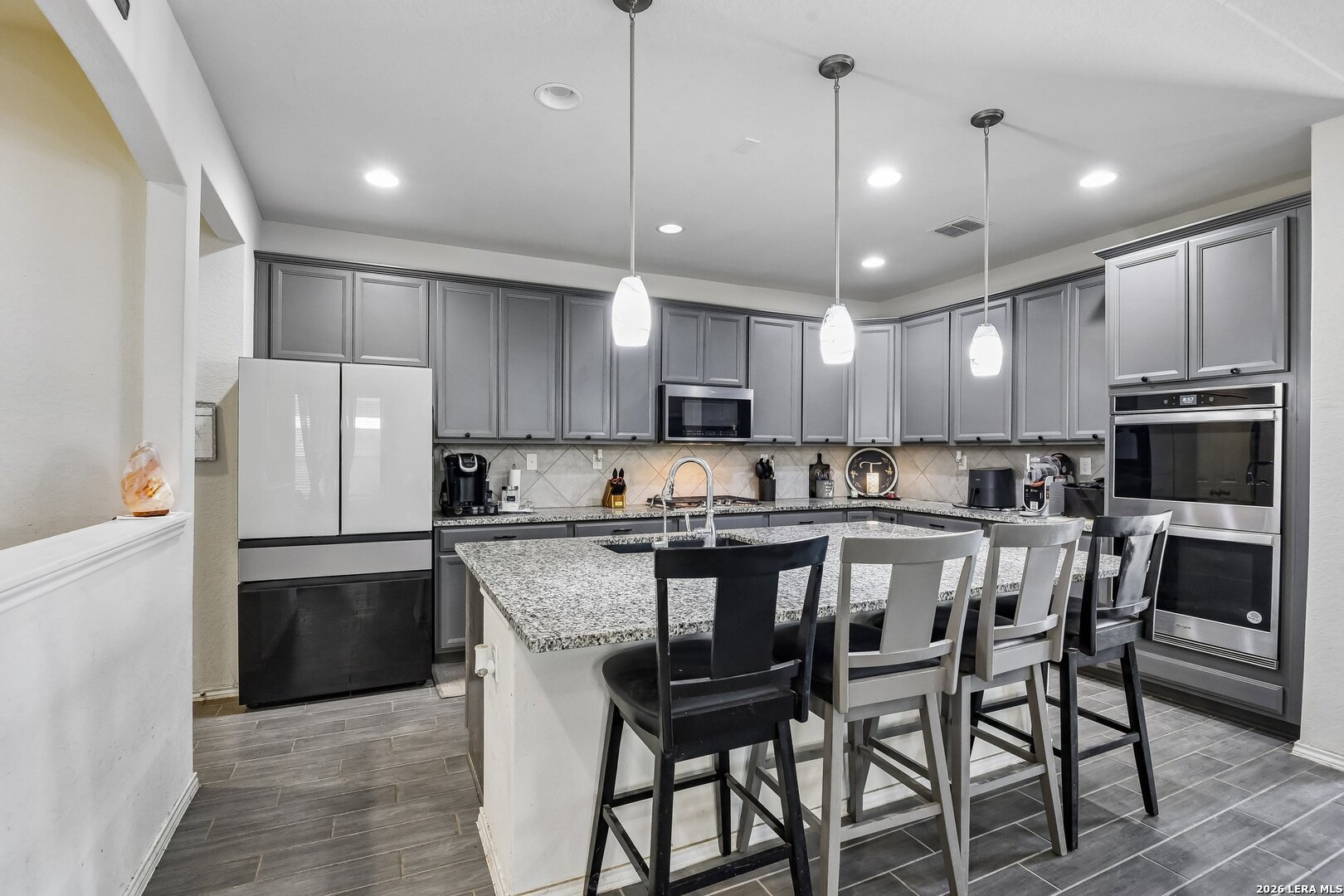 10727 Lone Ranger, San Antonio, TX 78254