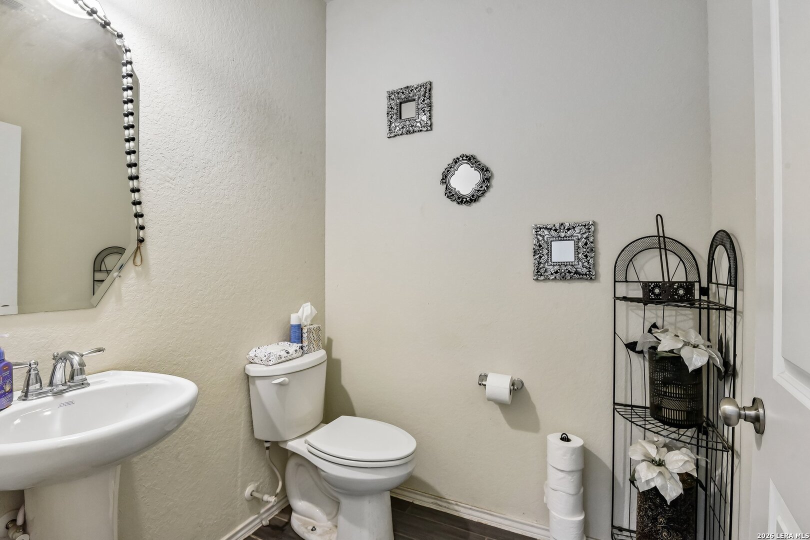 10727 Lone Ranger, San Antonio, TX 78254