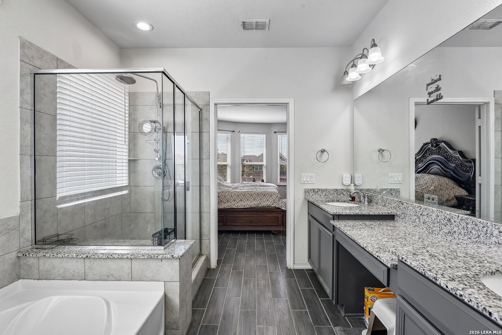 10727 Lone Ranger, San Antonio, TX 78254