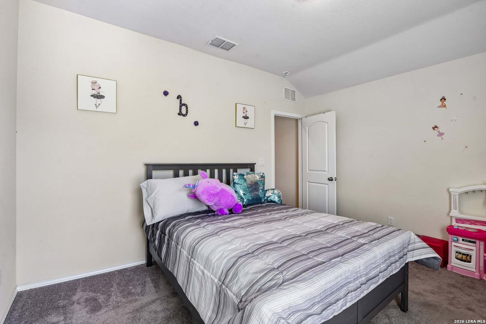10727 Lone Ranger, San Antonio, TX 78254
