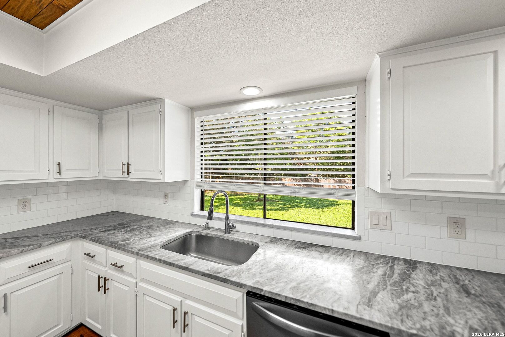 1117 WHITE PINE ST, San Antonio, TX 78232