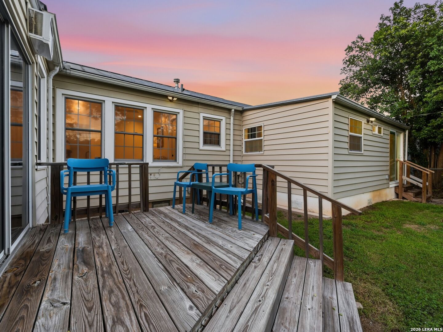 218 Larkwood Drive, San Antonio, TX 78209