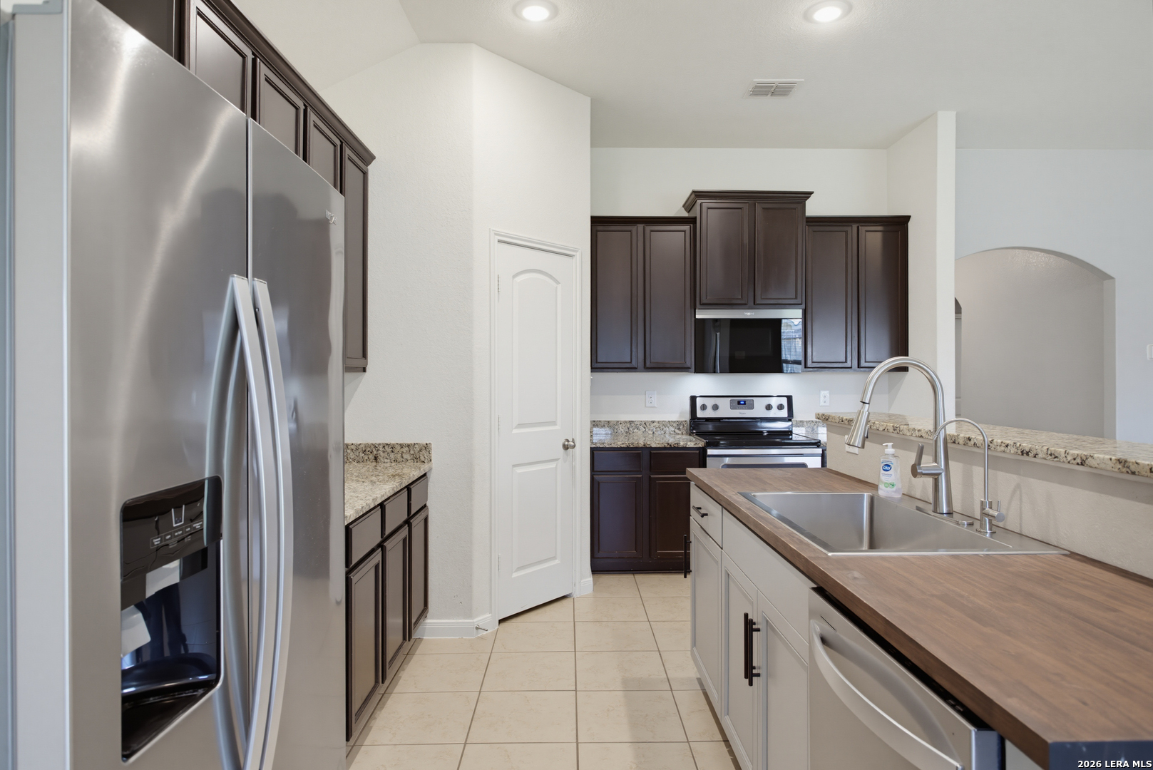 7830 Creekshore Cv, San Antonio, TX 78254